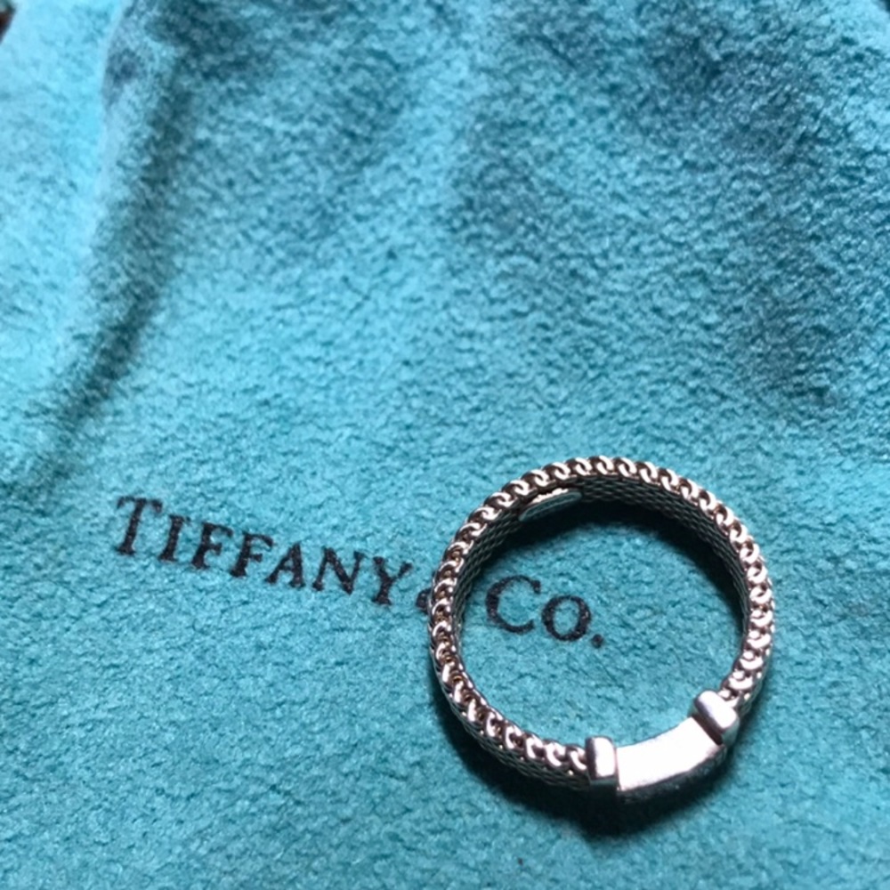 Tiffany & Co ring size 5